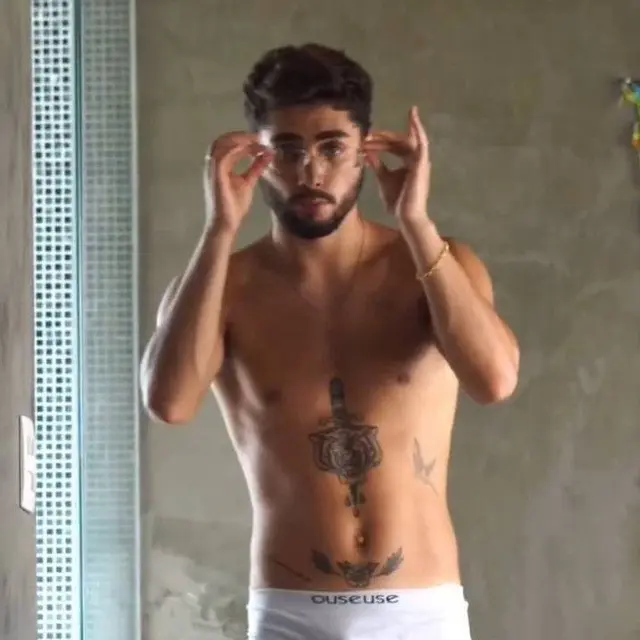 Group thumbnail Hetero enganado